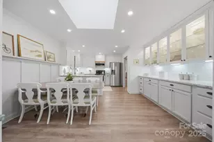 1042 1st St NE, Hickory, NC 28601 - Photo 13