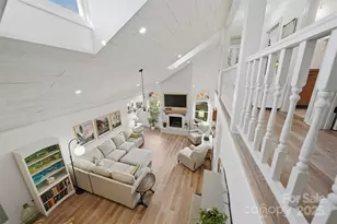 1042 1st St NE, Hickory, NC 28601 - Photo 27