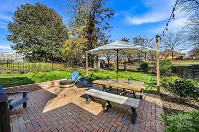 1042 1st Street NE, Hickory, NC 28601 - Photo 39