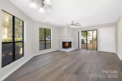 8212 Cedar Glen Drive, Charlotte, NC 28212 - Photo 5