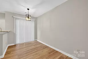 6407 Windsor Gate Ln, Charlotte, NC 28215 - Photo 11