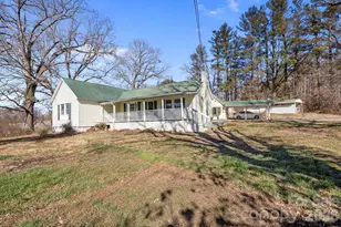 99 Wakefield Dr, Hendersonville, NC 28792 - Photo 3