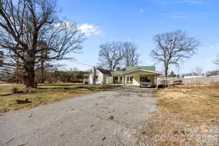 99 Wakefield Dr, Hendersonville, NC 28792 - Photo 37