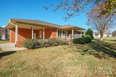 484 Stutts Road, Mooresville, NC 28117 - Photo 3