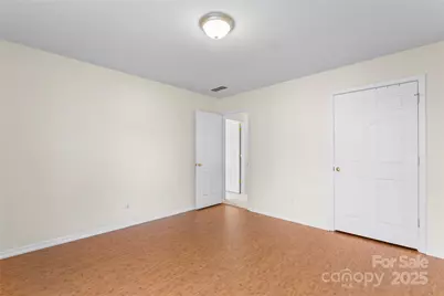 5571 Cambridge Bay Drive, Charlotte, NC 28269 - Photo 33