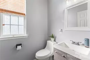 5571 Cambridge Bay Dr, Charlotte, NC 28269 - Photo 25