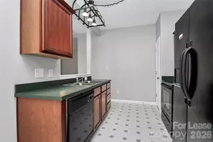 141 Ross Moore Ave, Charlotte, NC 28205 - Photo 9