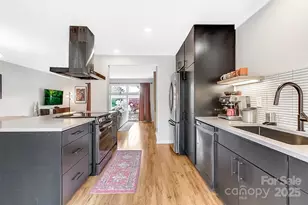 98 Brightwater Heights Dr, Hendersonville, NC 28791 - Photo 7