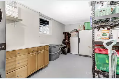 98 Brightwater Heights Drive, Hendersonville, NC 28791 - Photo 31