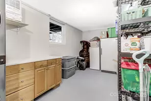 98 Brightwater Heights Dr, Hendersonville, NC 28791 - Photo 31