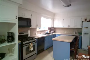 1339 Carmen Ln, Gastonia, NC 28054 - Photo 5