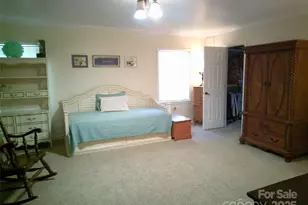 1339 Carmen Ln, Gastonia, NC 28054 - Photo 9