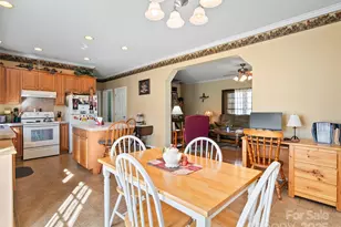 70 Pierce Elders Rd, Whittier, NC 28789 - Photo 7