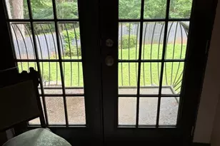 341 N Oak St, Statesville, NC 28677 - Photo 9