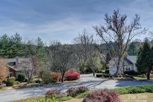 21 Old Applewood Ln, Hendersonville, NC 28739 - Photo 29