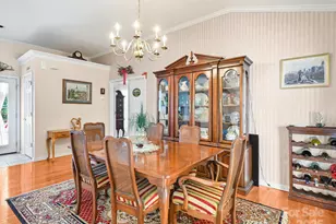 21 Old Applewood Ln, Hendersonville, NC 28739 - Photo 17