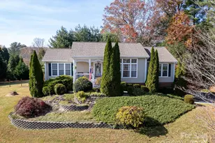 21 Old Applewood Ln, Hendersonville, NC 28739 - Photo 1