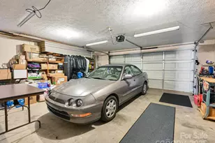 21 Old Applewood Ln, Hendersonville, NC 28739 - Photo 25