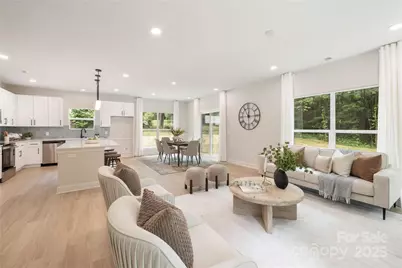 7034 Lakeside Drive, Charlotte, NC 28215 - Photo 5