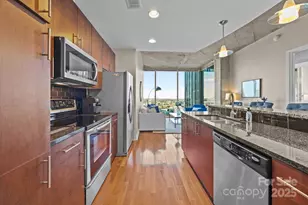 210 N Church St, Charlotte, NC 28202 - Photo 3