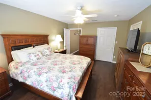 2056 Pin Oak Pl, Cramerton, NC 28032 - Photo 15