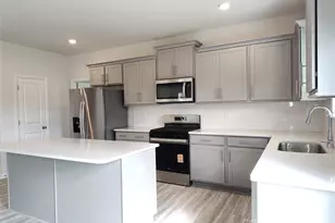 1404 Secrest Cmns Dr, Monroe, NC 28112 - Photo 5