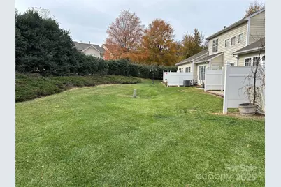 8649 Brookings Drive, Charlotte, NC 28269 - Photo 31