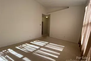 8649 Brookings Dr, Charlotte, NC 28269 - Photo 11