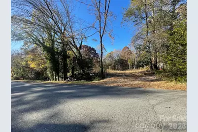 8730 Hills Dell Drive, Concord, NC 28027 - Photo 5