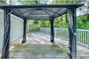 107 Sugar Mill Woods Dr, Zirconia, NC 28790 - Photo 11
