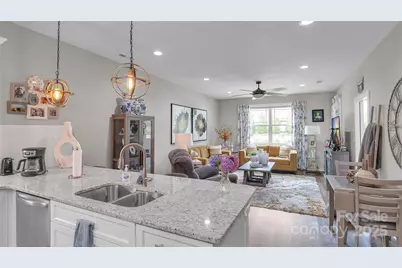 1508 28th Street Lane SE, Hickory, NC 28602 - Photo 1