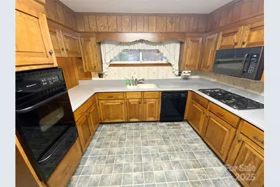 167 E High Road, Bostic, NC 28018 - Photo 7