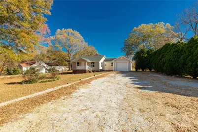 2429 Bartlett Street, Lancaster, SC 29720 - Photo 7