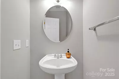 9211 Hickory Tree Lane, Charlotte, NC 28277 - Photo 23