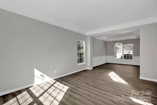 9211 Hickory Tree Ln, Charlotte, NC 28277 - Photo 9