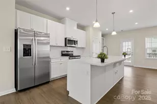 1512 May Apple Dr, Matthews, NC 28104 - Photo 11