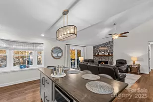 5979 Gold Creek Estate Dr, Hickory, NC 28601 - Photo 9