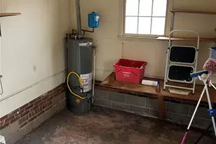 6230 Cross Creek Ln, Charlotte, NC 28212 - Photo 9