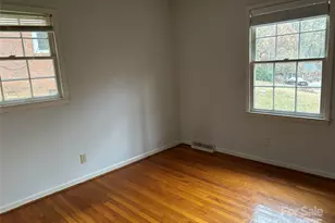 6230 Cross Creek Ln, Charlotte, NC 28212 - Photo 5