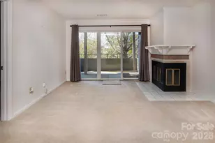 2536 Stradbrook Dr, Charlotte, NC 28210 - Photo 3