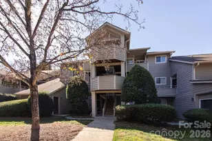 2536 Stradbrook Dr, Charlotte, NC 28210 - Photo 1