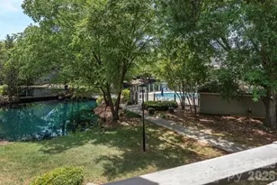 2536 Stradbrook Dr, Charlotte, NC 28210 - Photo 23