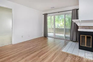 2536 Stradbrook Dr, Charlotte, NC 28210 - Photo 9
