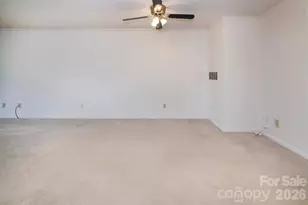 2536 Stradbrook Dr, Charlotte, NC 28210 - Photo 9