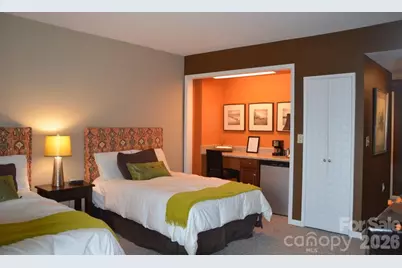 1300 Reece Road #302, Charlotte, NC 28209 - Photo 15
