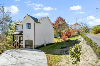 8 Wildwood Park Knoll, Weaverville, NC 28787 - Photo 5