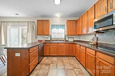 3925 Cascade Drive, Gastonia, NC 28056 - Photo 11