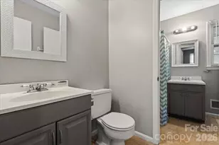 4332 Winedale Ln, Charlotte, NC 28205 - Photo 7