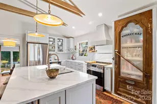 112 Pearson Dr, Asheville, NC 28801 - Photo 15