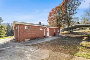 1222 Old North Rd NW, Lenoir, NC 28645 - Photo 19